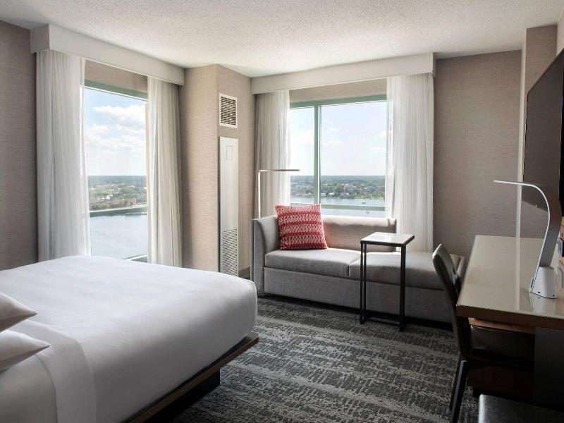 Marriott Norfolk Waterside image