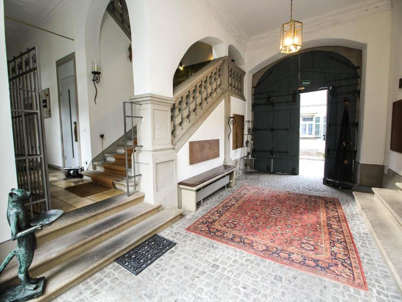 Palais Schrottenberg image