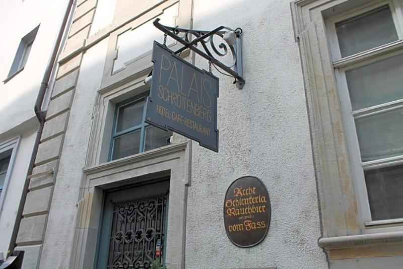 Palais Schrottenberg image