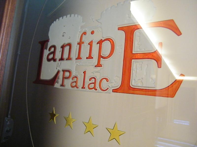 Lanfipe Palace