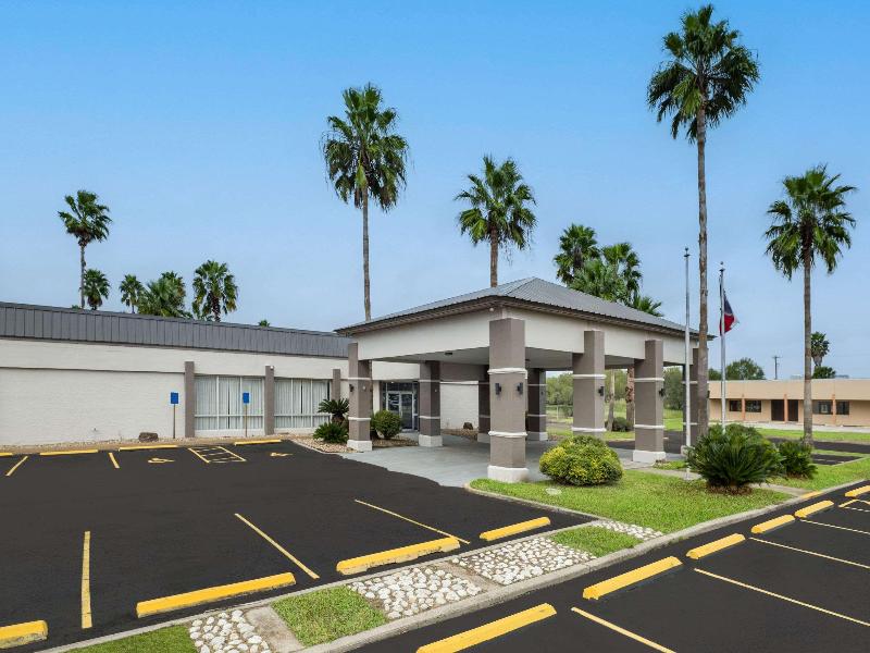 Days Inn by Wyndham Alice image