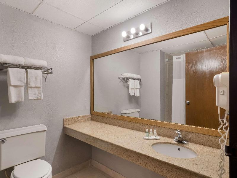 Days Inn by Wyndham Alice image
