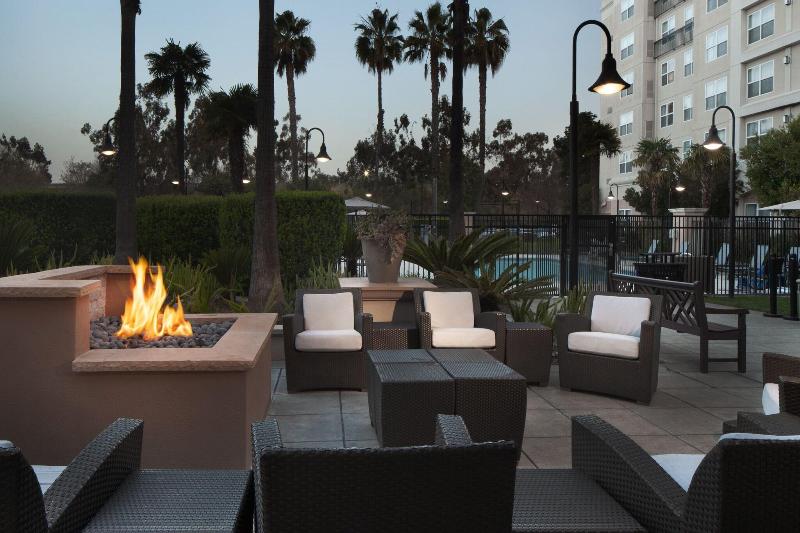 Residence Inn Newark Silicon Valley image