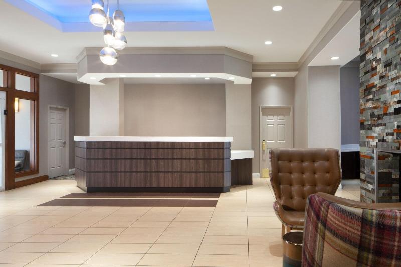 Residence Inn Newark Silicon Valley image