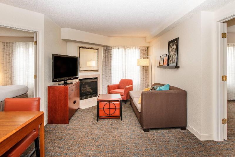Residence Inn Newark Silicon Valley image