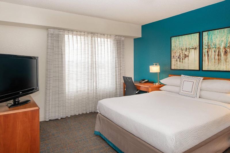 Residence Inn Newark Silicon Valley image