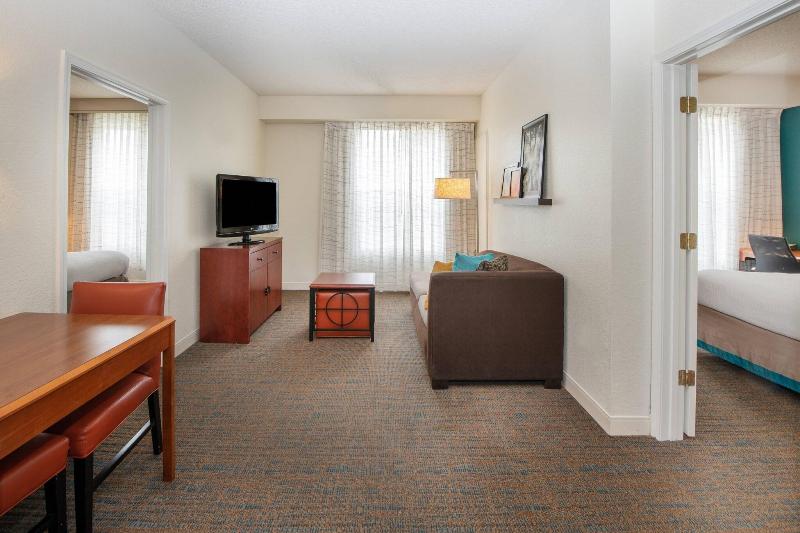 Residence Inn Newark Silicon Valley image
