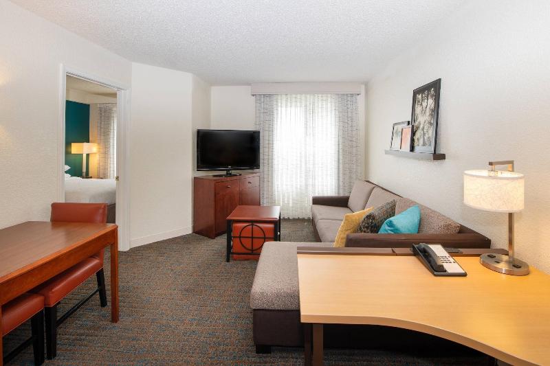 Residence Inn Newark Silicon Valley image