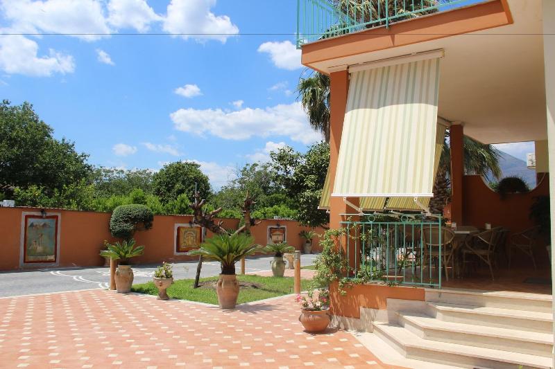 Villa Julia image
