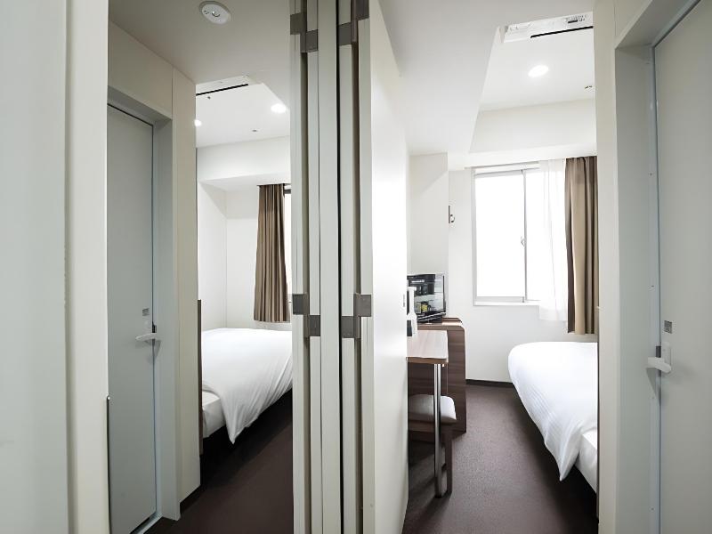 R&B Hotel Higashinihombashi image