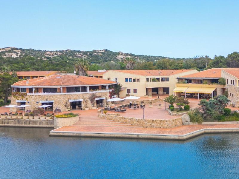 Felix Hotels - Residence Hotel Costa Serena image