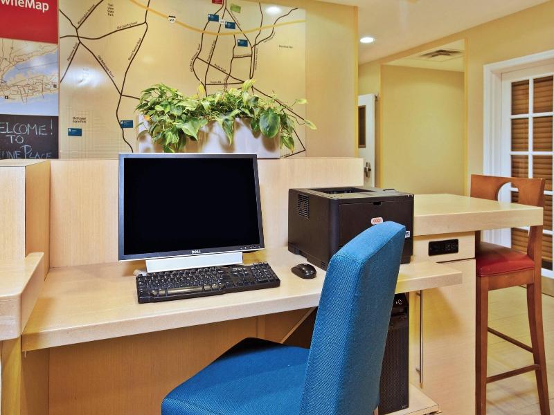 Towneplace Suites Republic Airport Long Island/Far image