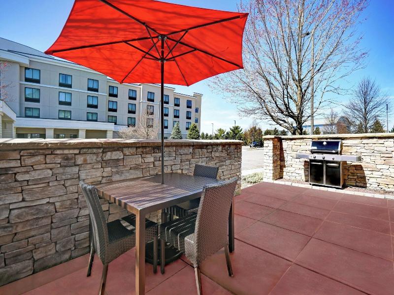 Towneplace Suites Republic Airport Long Island/Far image