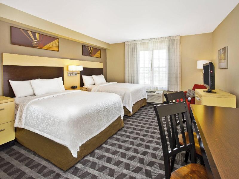 Towneplace Suites Republic Airport Long Island/Far image
