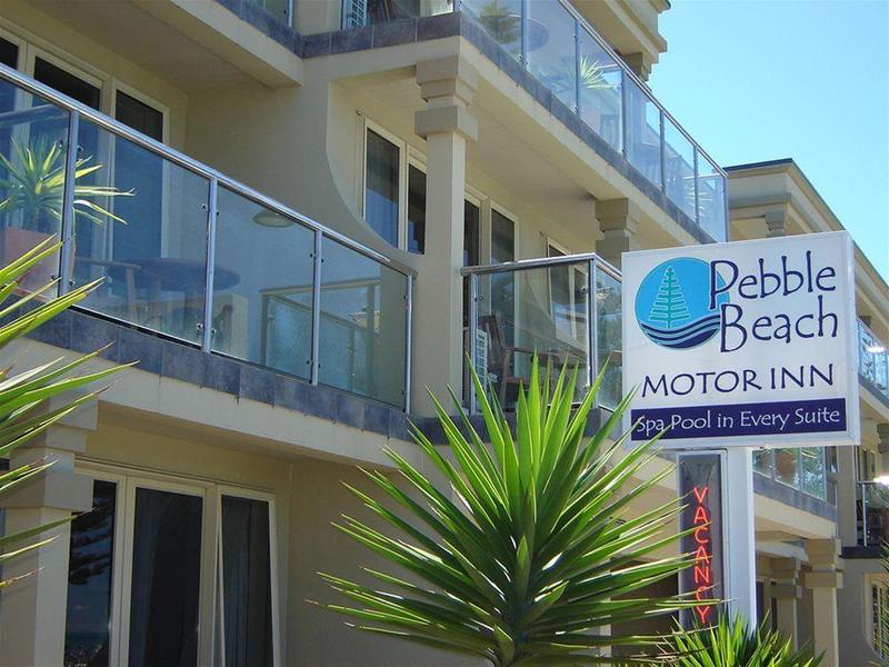 Pebble Beach Motor Inn