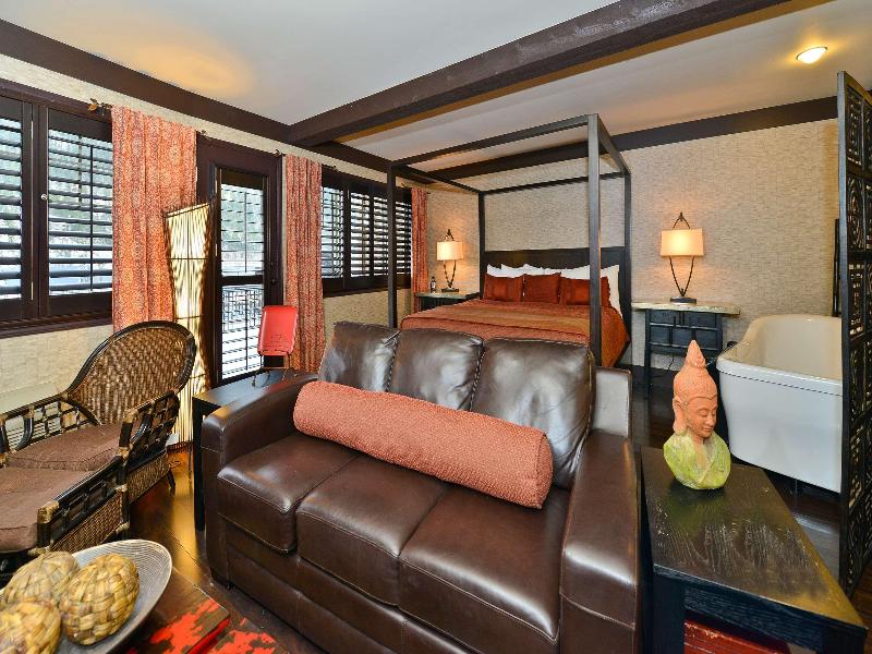 Prestige Lakeside Resort image