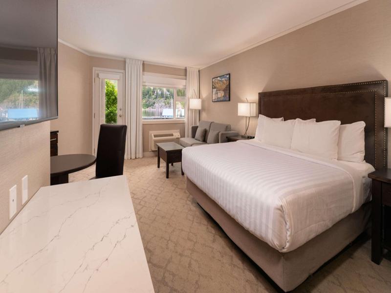 Prestige Lakeside Resort image