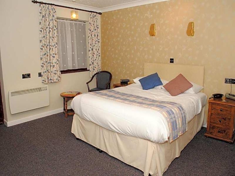 Marsham Arms Coaching Inn image