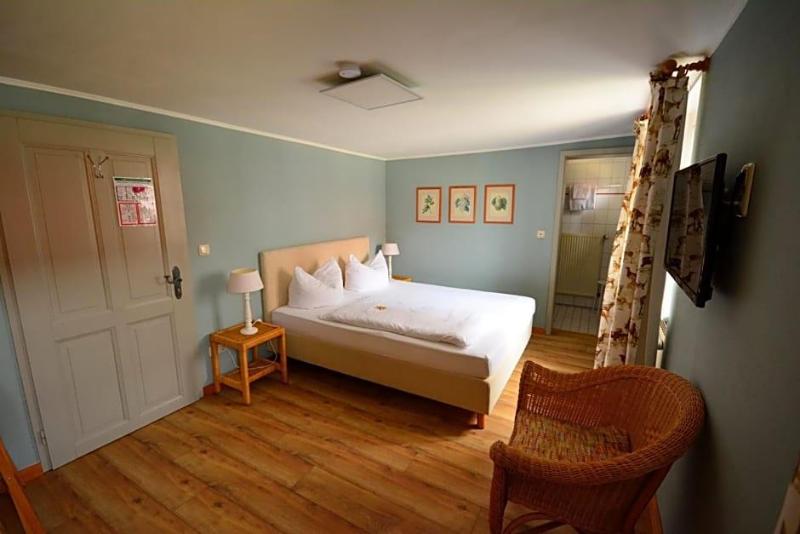 Landhotel Schloss Buttenheim image