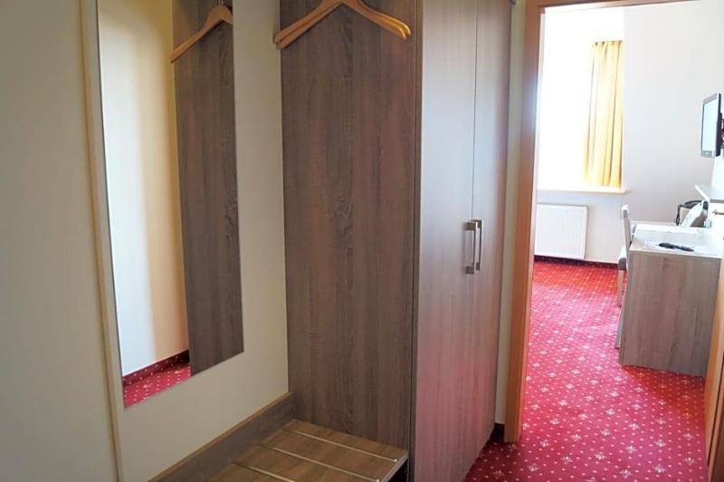 Hotel Neuses image