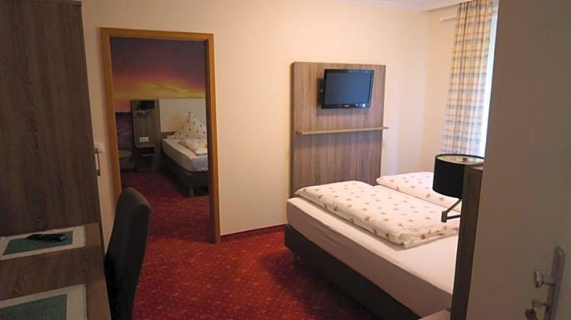Hotel Neuses image