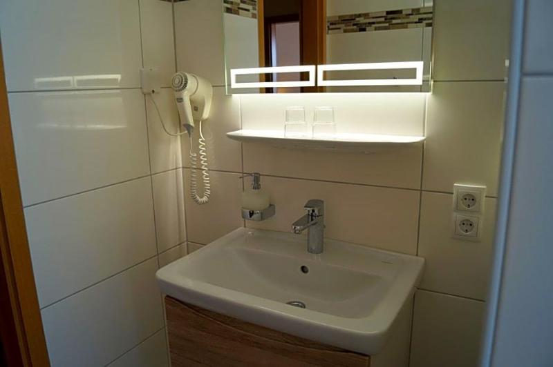 Hotel Neuses image