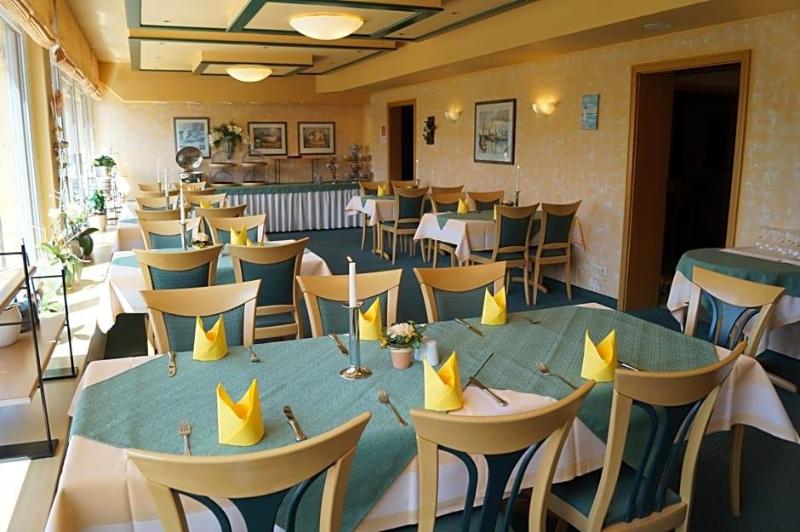 Hotel Neuses image