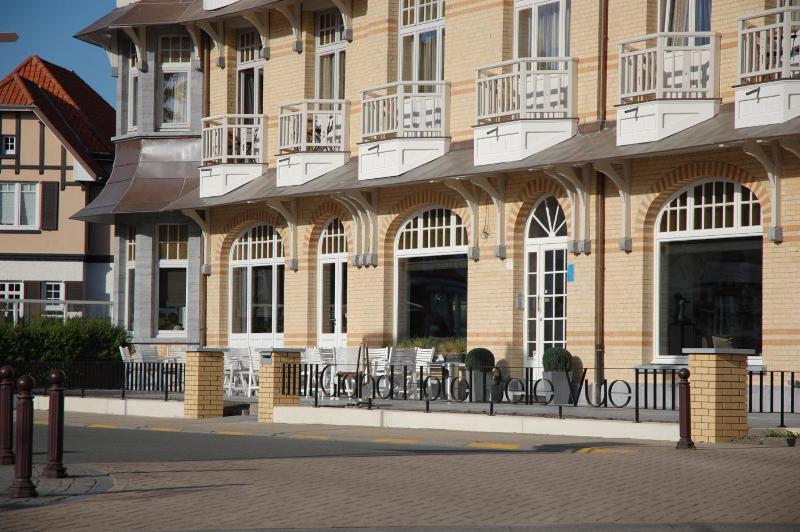 Grand Belle Vue image