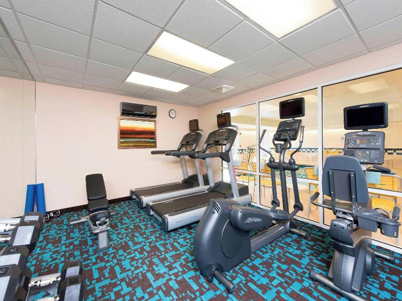 Fairfield Inn & Suites Chicago St. Charles image