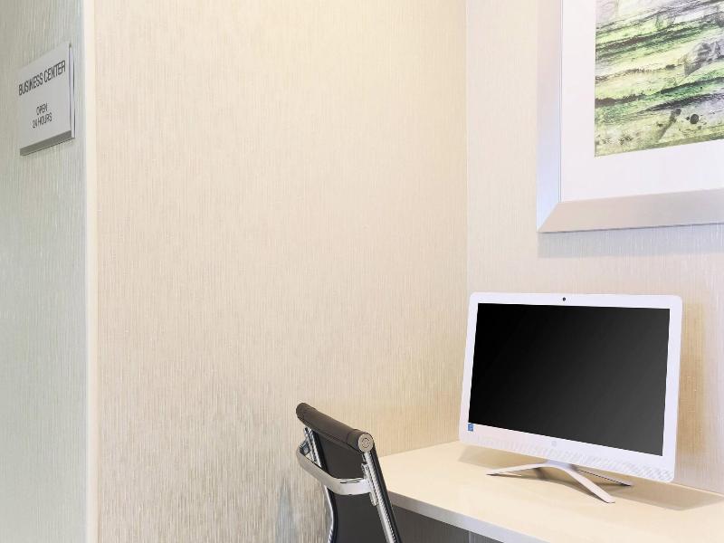 Springhill Suites Marriott Quail Springs image