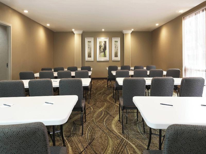 Springhill Suites Marriott Quail Springs image