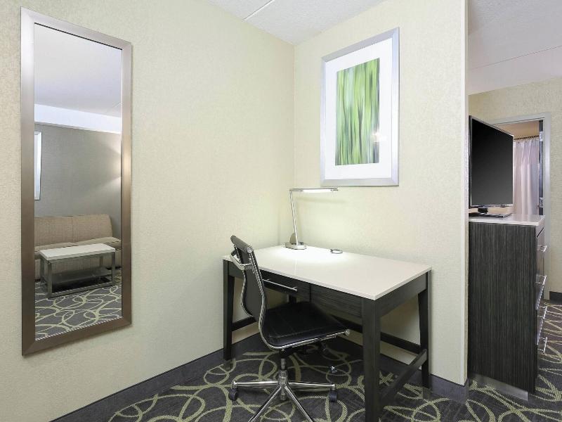 Springhill Suites Marriott Quail Springs image
