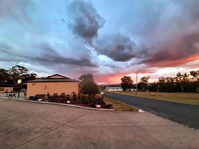Country Rose Motel Warwick image
