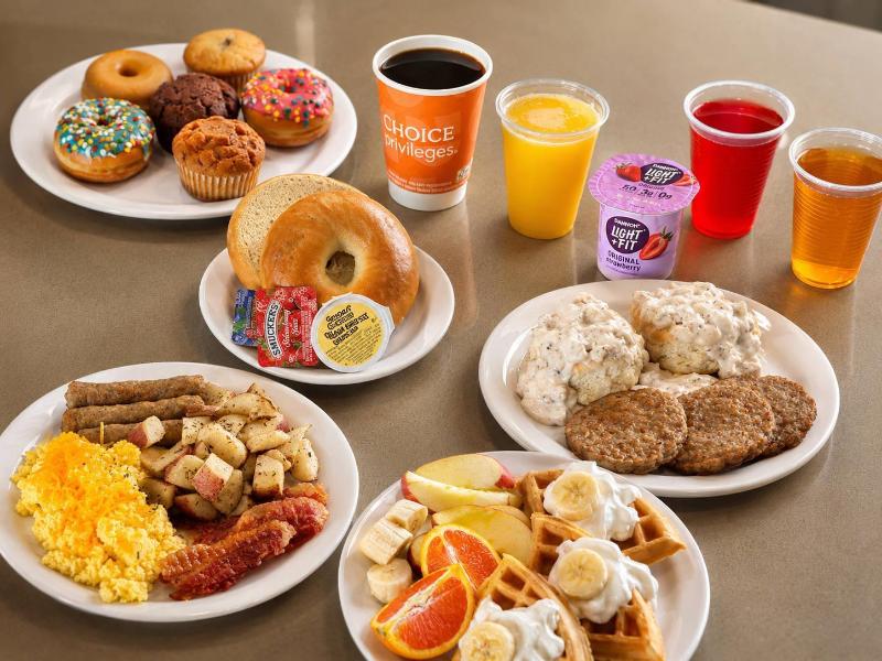 Country Inn & Suites Elk Grove Village image