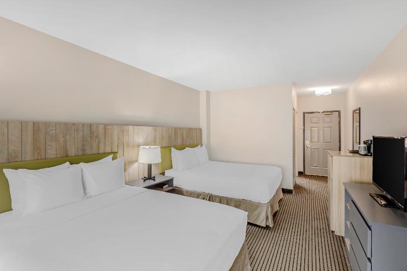 Country Inn & Suites Elk Grove Village image