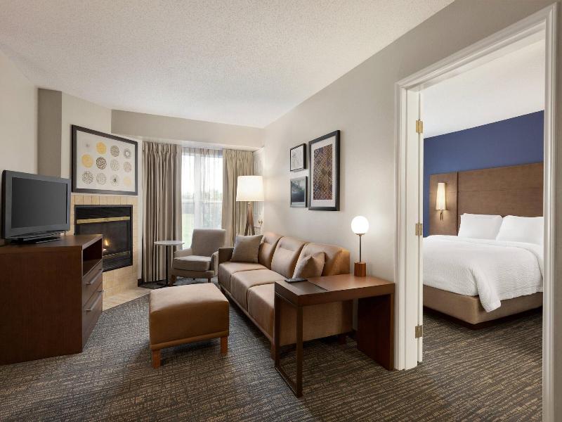 Residence Inn Chicago Bloomingdale image