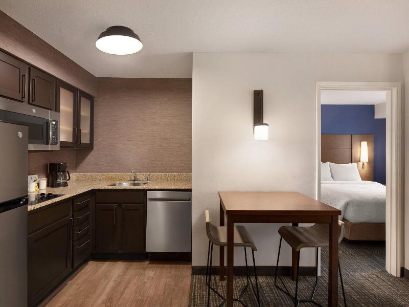 Residence Inn Chicago Bloomingdale image