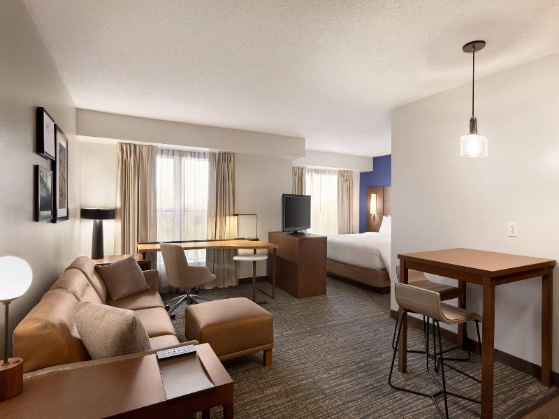 Residence Inn Chicago Bloomingdale image
