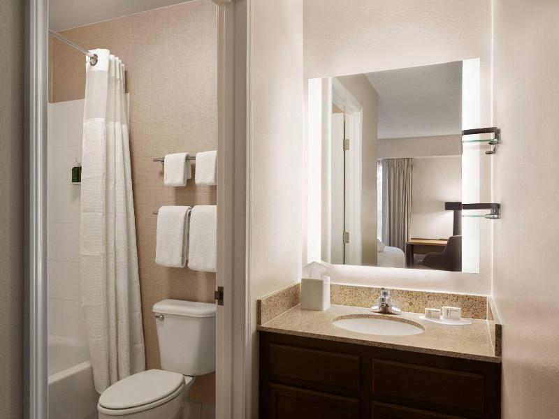 Residence Inn Chicago Bloomingdale image