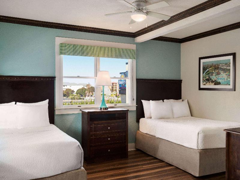 Days Inn By Wyndham Ocean City Oceanfront image