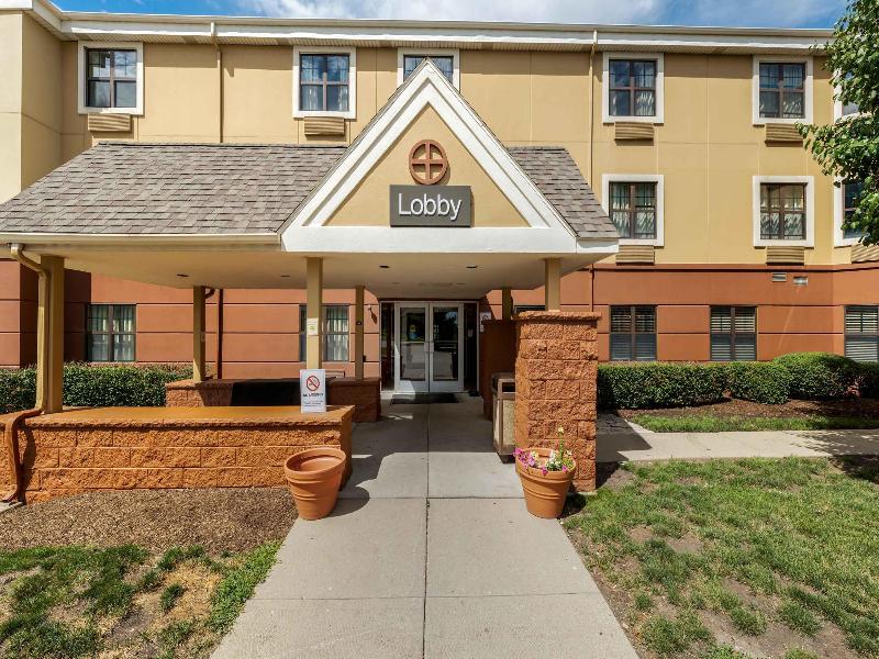 Extended Stay America - Chicago - Gurnee image