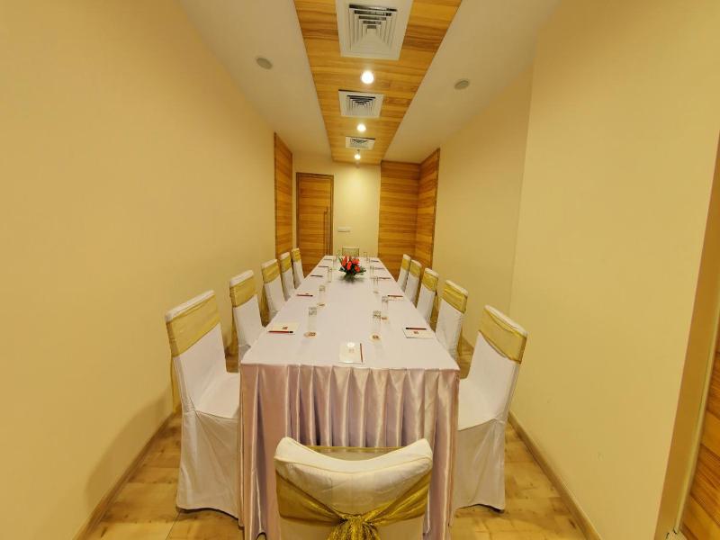 Clarion Hotel Tirupur image