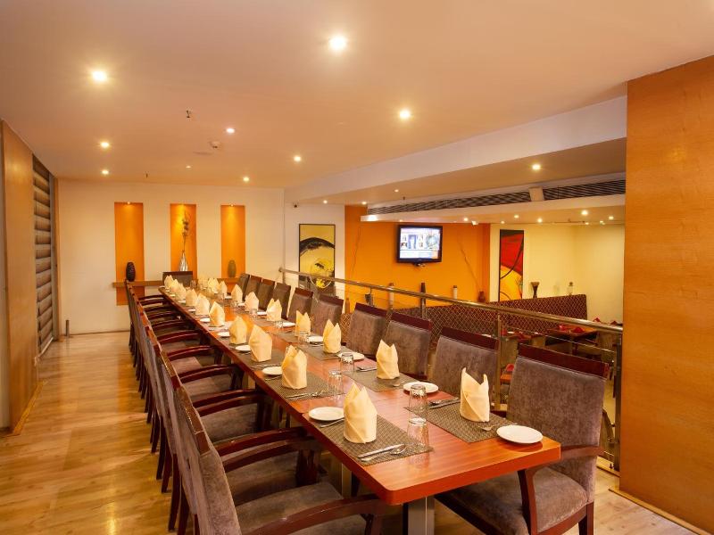 Clarion Hotel Tirupur image