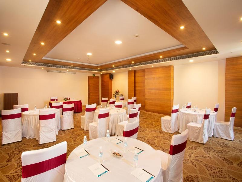Clarion Hotel Tirupur image