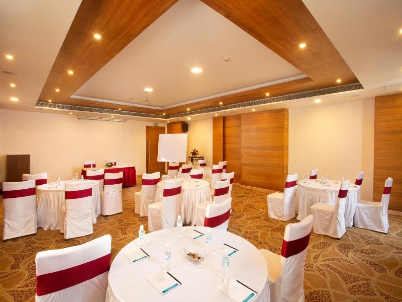 Clarion Hotel Tirupur image