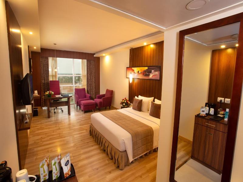 Clarion Hotel Tirupur image
