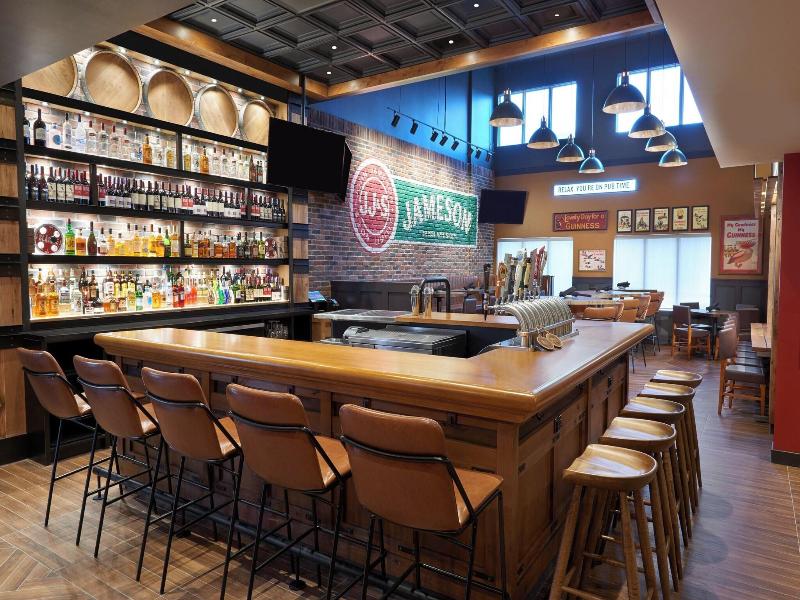Four Points by Sheraton Vaughan image
