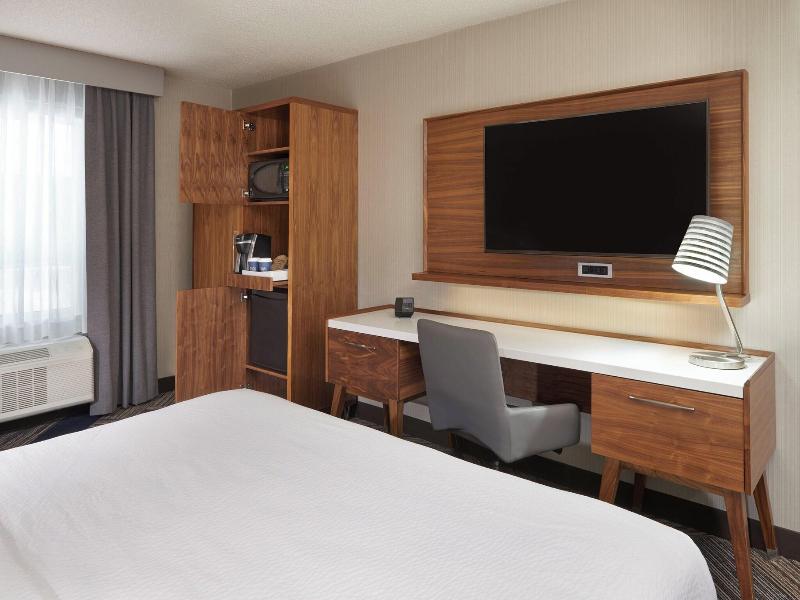 Four Points by Sheraton Vaughan image