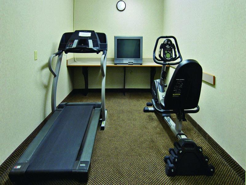 Howard Johnson&Suites by Wyndham Elk Grove Village image