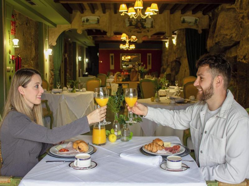 Abadia Caldaria Hotel image